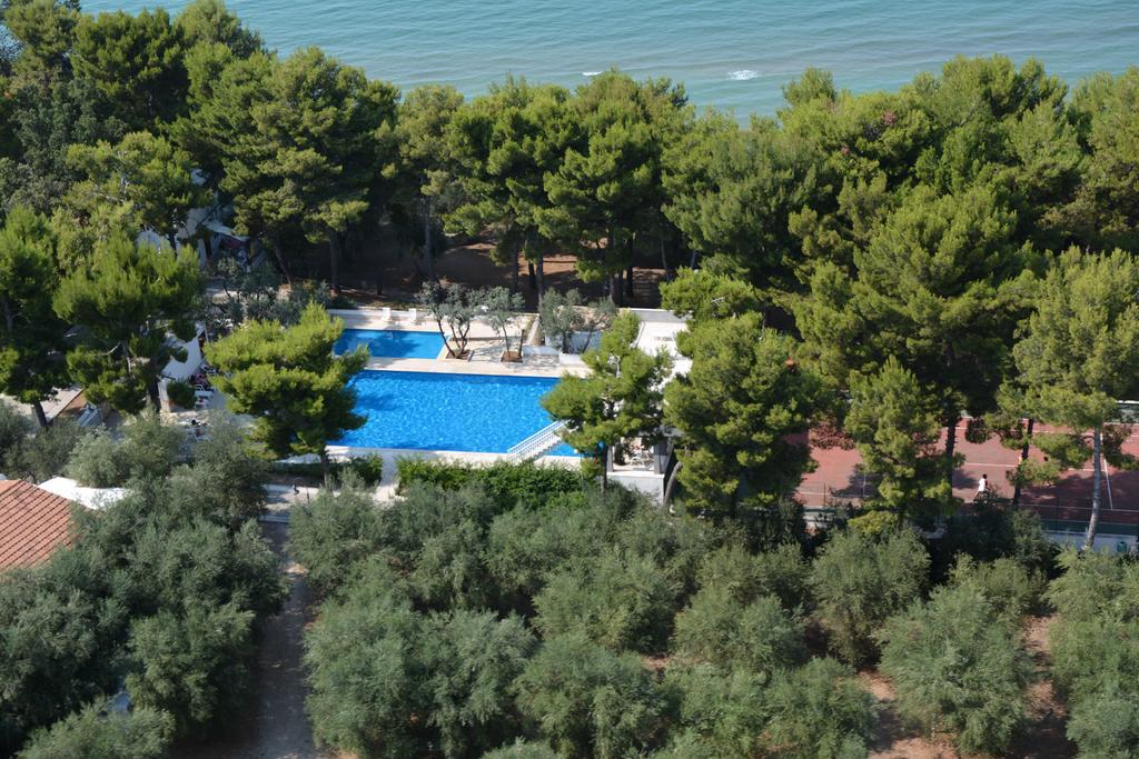Villaggio Hotel Ripa Rodi Garganico Exterior photo