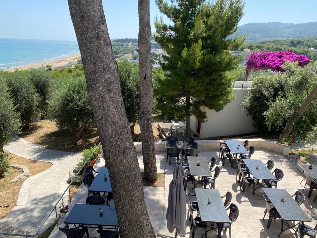 Villaggio Hotel Ripa Rodi Garganico Exterior photo